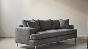 Copy of 230311 classic sofa shot 6 0031